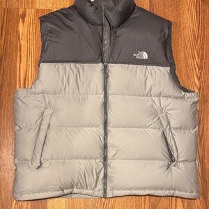 The North Face Men's Two-Tone Gray Vest